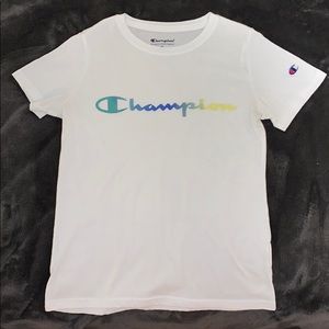 Champion T-shirt 🤝!